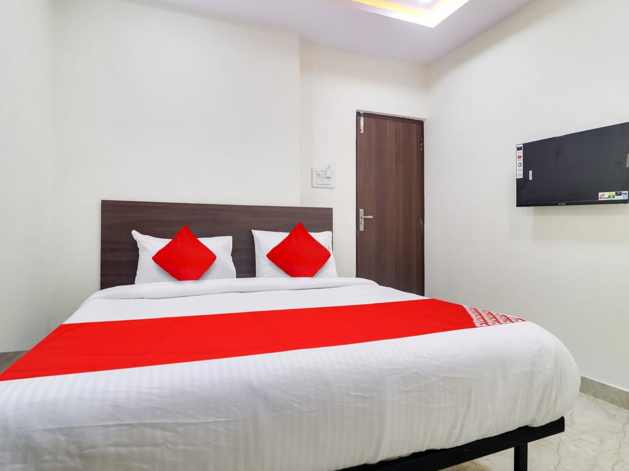 Hotel O Red Stone Hotels ハイデラバード エクステリア 写真